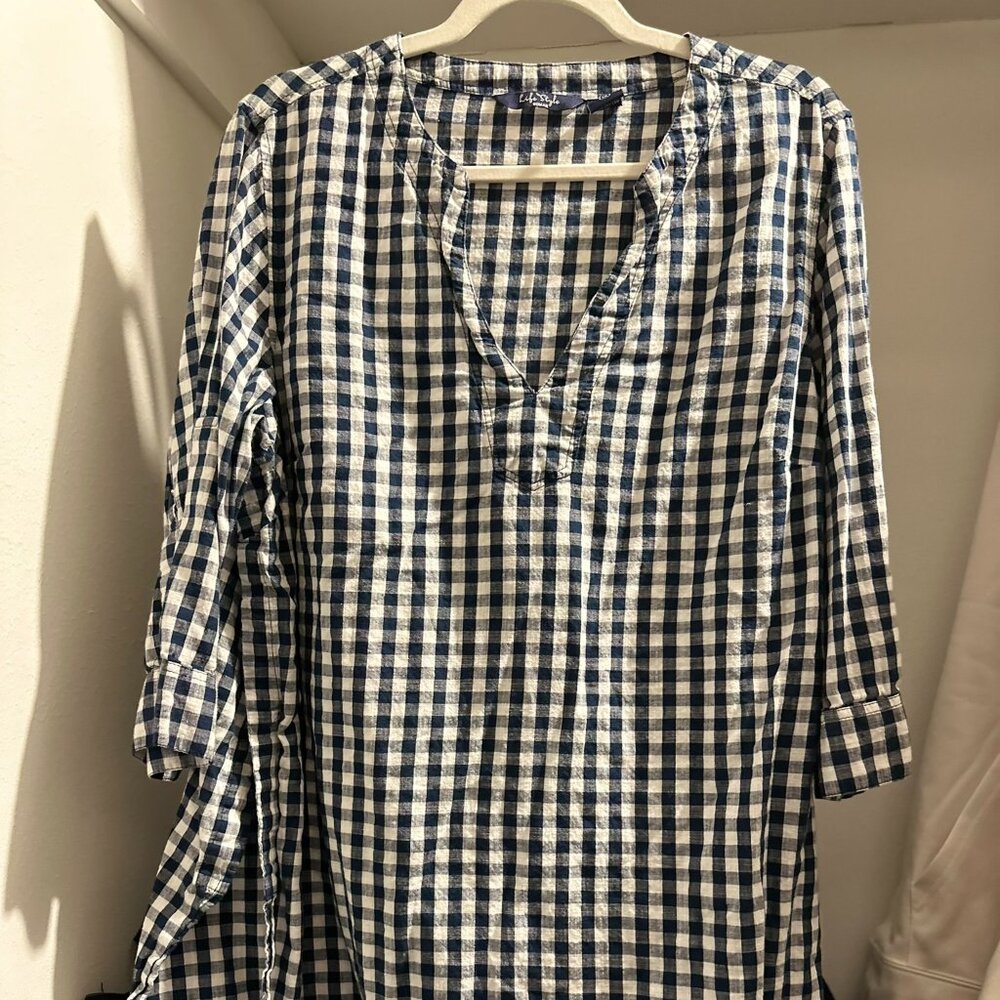 Life Style Women Navy and White Gingham Print Tunic. Size 1x